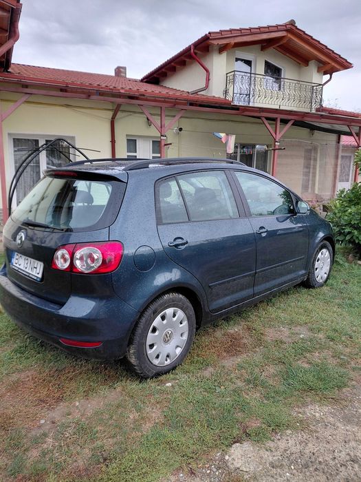 VOLKSWAGEN Golf Plus 2011 — imagine 3