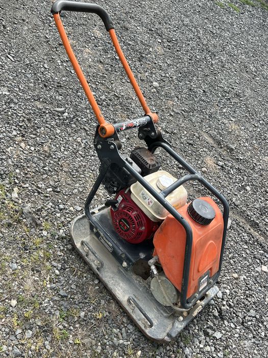 Mai Mikasa compactor si placa compactoare honda