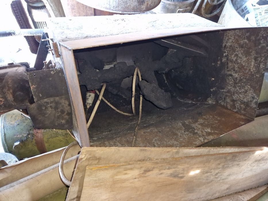 Бетоносмеситель.