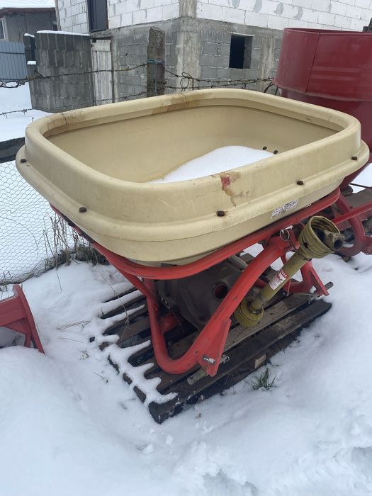 Vand Mig ingrasaminte Vicon si Romanesc