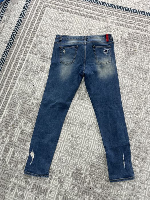 Продаются джинсы муские