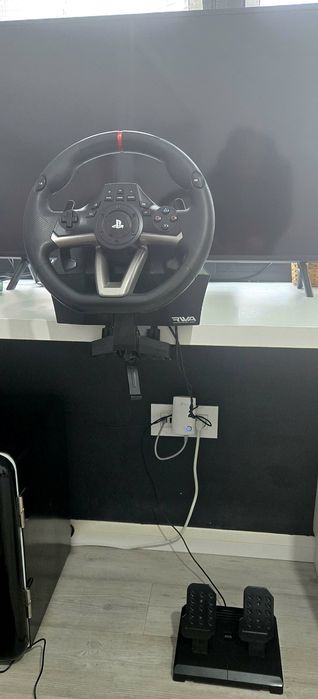 Volan cu Pedale pentru PC  / PS4 cu 270°
