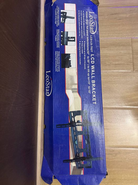 Крепежный кронштейн