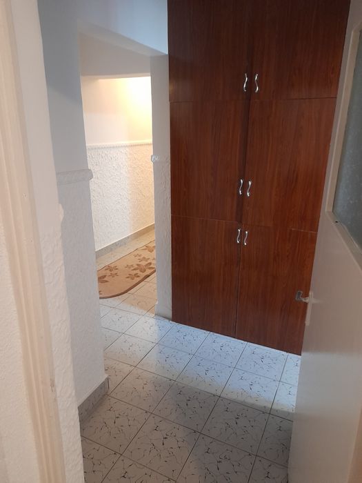 Inchiriez apartament cu doua camere in Zona industrială