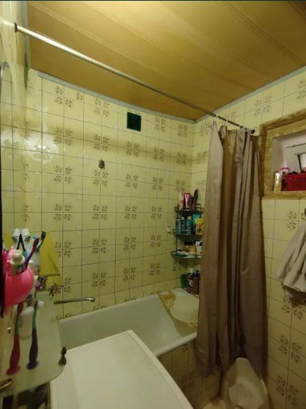 Продается квартира 2/1/4 Бобура 77серия_60м2