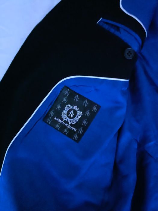 Мужской пиджак (костюм).