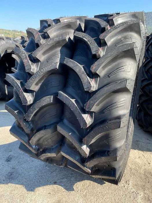OZKA Cauicucuri agricole tubeless 420/85R30 livrare gratuita Case CX90