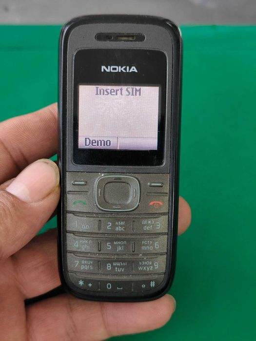 Телефон nokia 1208