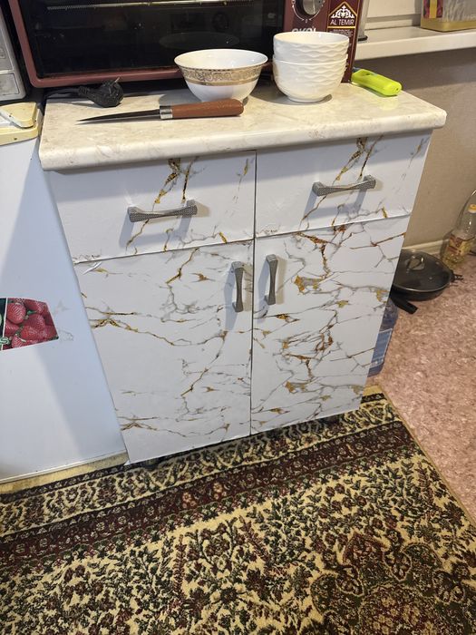 Продам кухнный шкаф