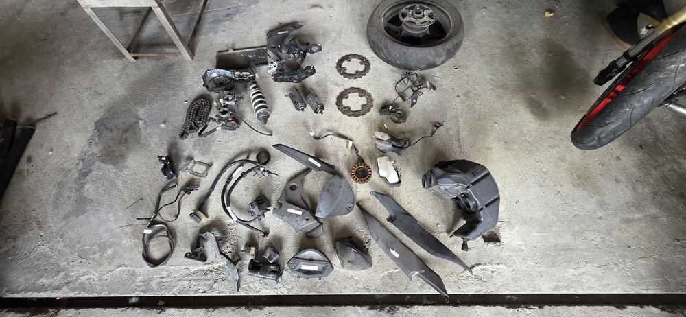 Lot piese kawasaki er6-n an 2009 - 2011 piese kawasaki er6