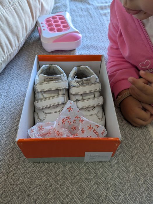 Биомеханични бебешки обувки номер 20
