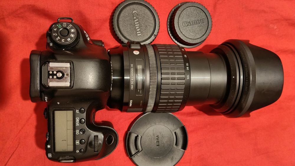 Aparate foto și obiective  Canon ,Nikon