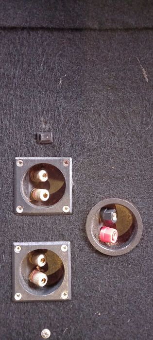 Pioneer 12 инча бас говорител в каса и Boschmann кондензатор 1 farad