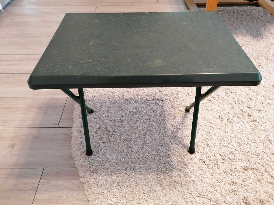 Vând masă pescuit/camping