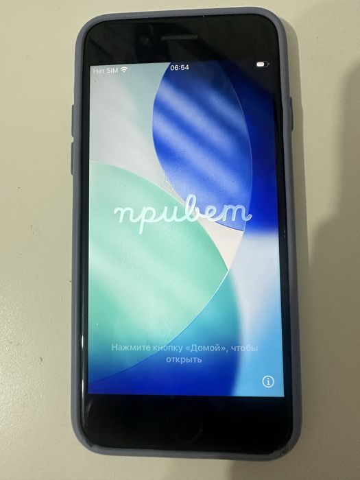 Iphone SE 64гб 2 года кабель в наличии