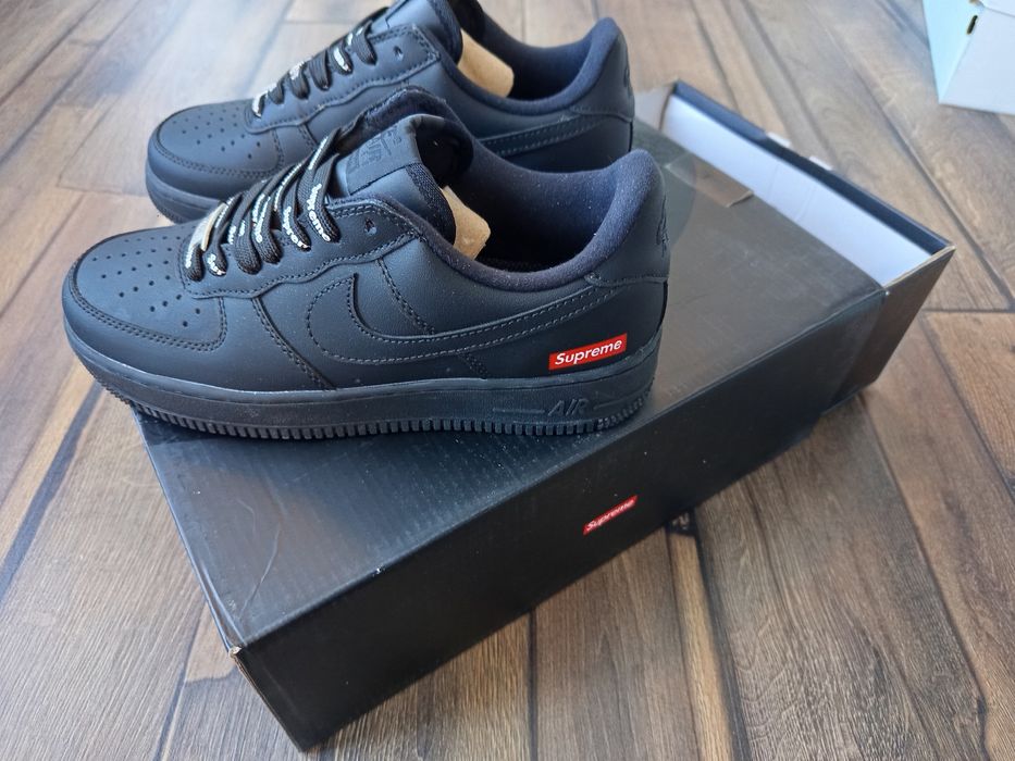 Nike Air Force 1 x Supreme Black - Mărimea 38 - Nou în Cutie