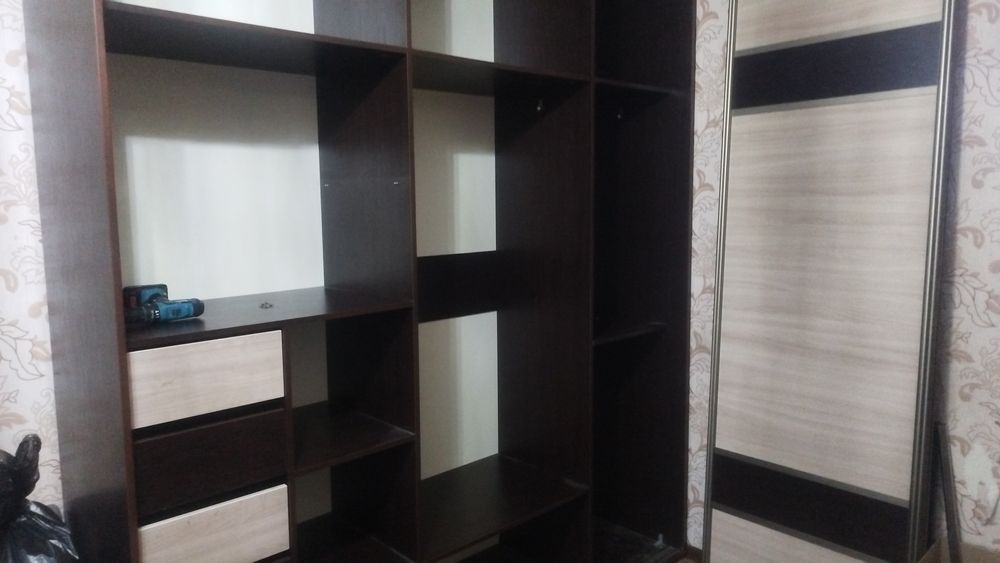 Плательный 3х дверей шкаф купе