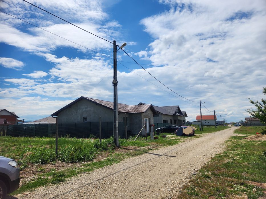 Teren intravilan de vânzare  în Oșorhei