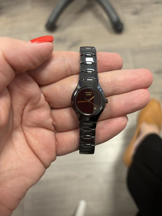 Продам часы Rado!