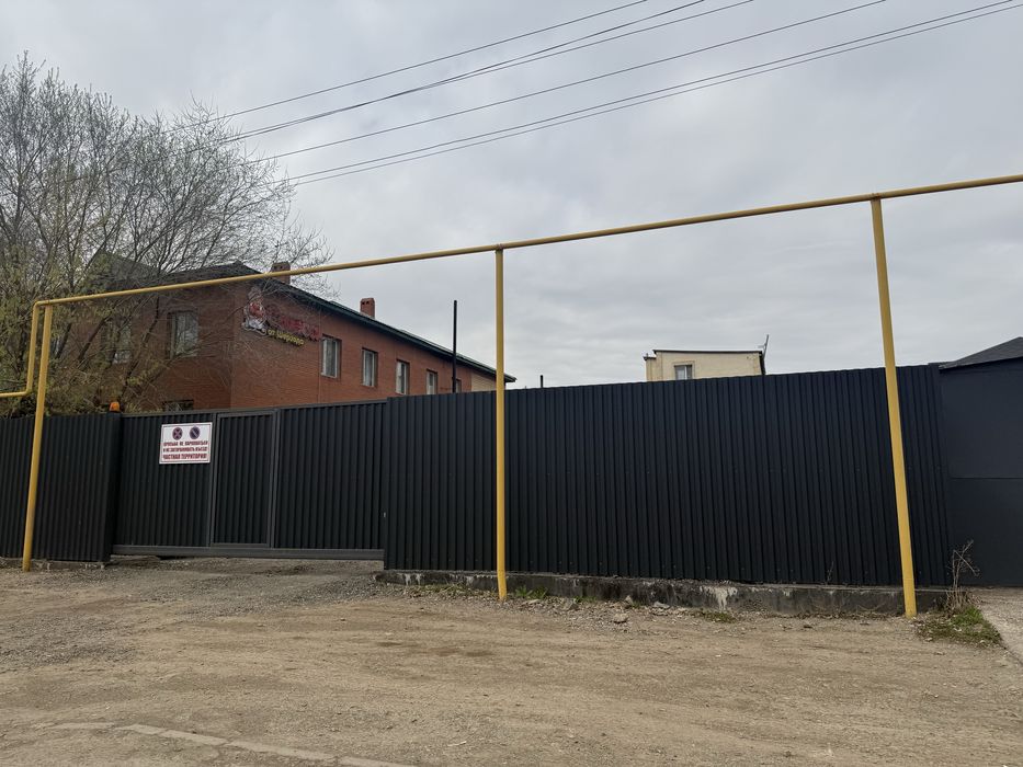 Забор , Астана ворота