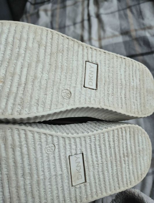 Дамски боти DKNY Montreal Boots черни, велур, 39