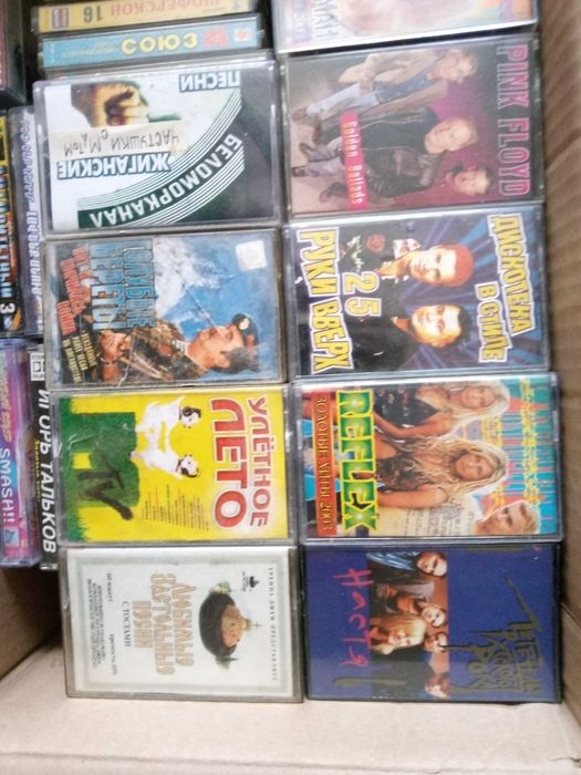 компакт кассеты разные