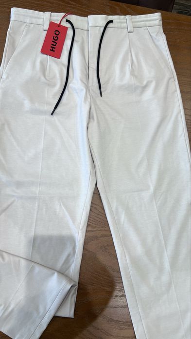 Нов мъжки панталон Hugo Boss