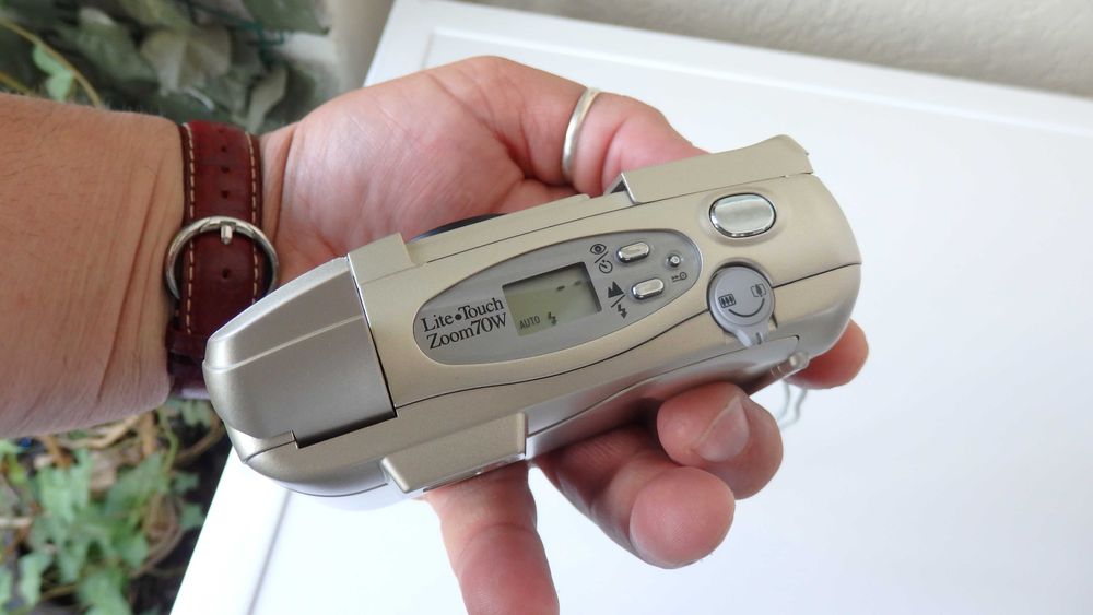 Nikon Lite Touch Zoom 70W - 28-70mm