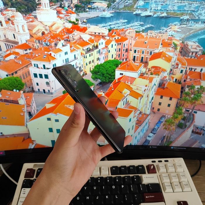 Samsung A52 dastavka bor