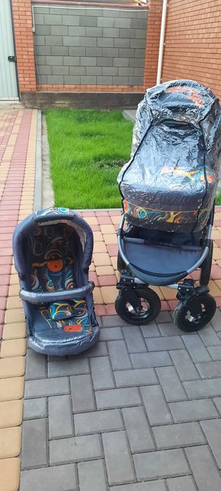 Коляска детский 2 в 1.