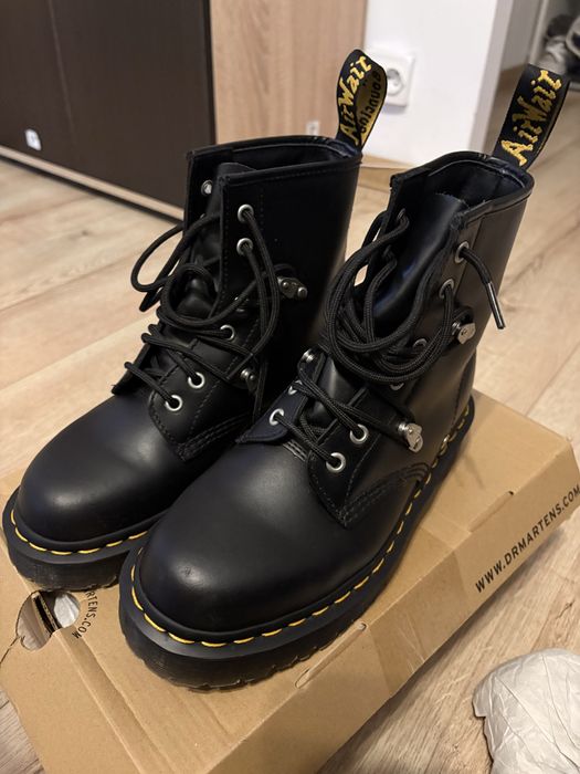 Bocanci Dr Martens