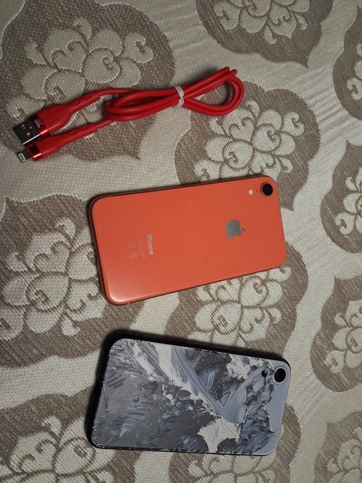 iPhone Xr 64Gb orange