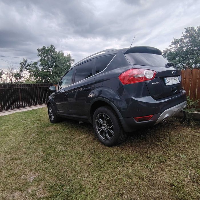 Vând Ford Kuga 2012