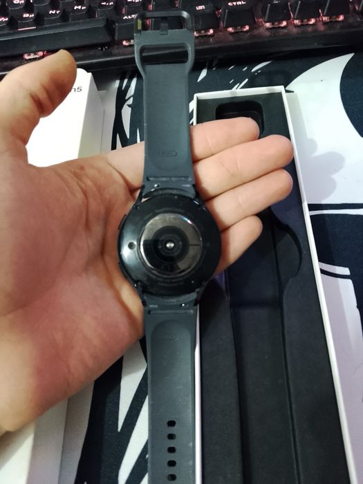 часы Samsung watch 5