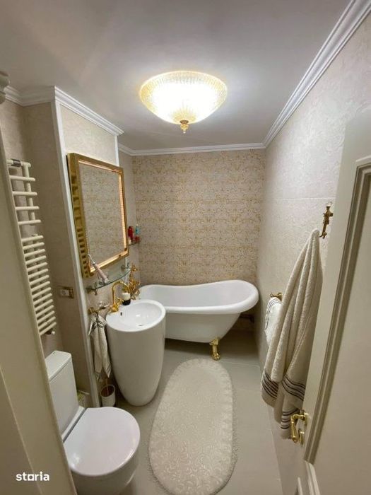Pret Redus Lux Apartament cu 3 camere, 75mp, Filiasi