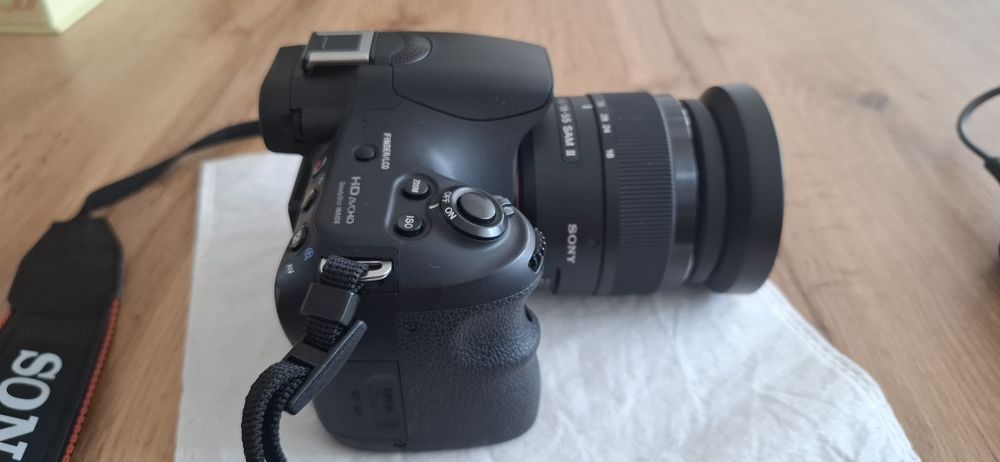 Фотоапарат SONY A58