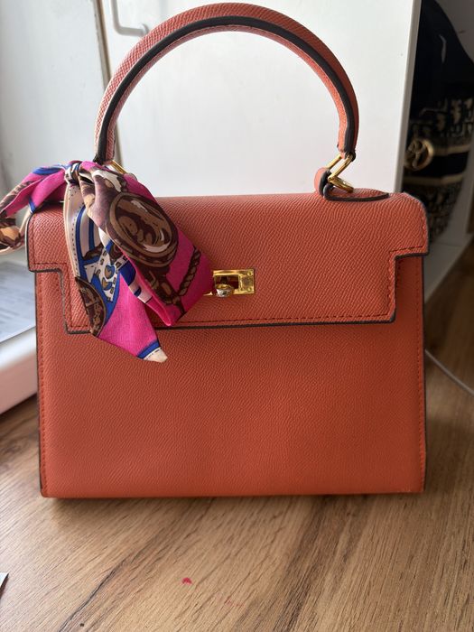 Продам сумочку Hermes