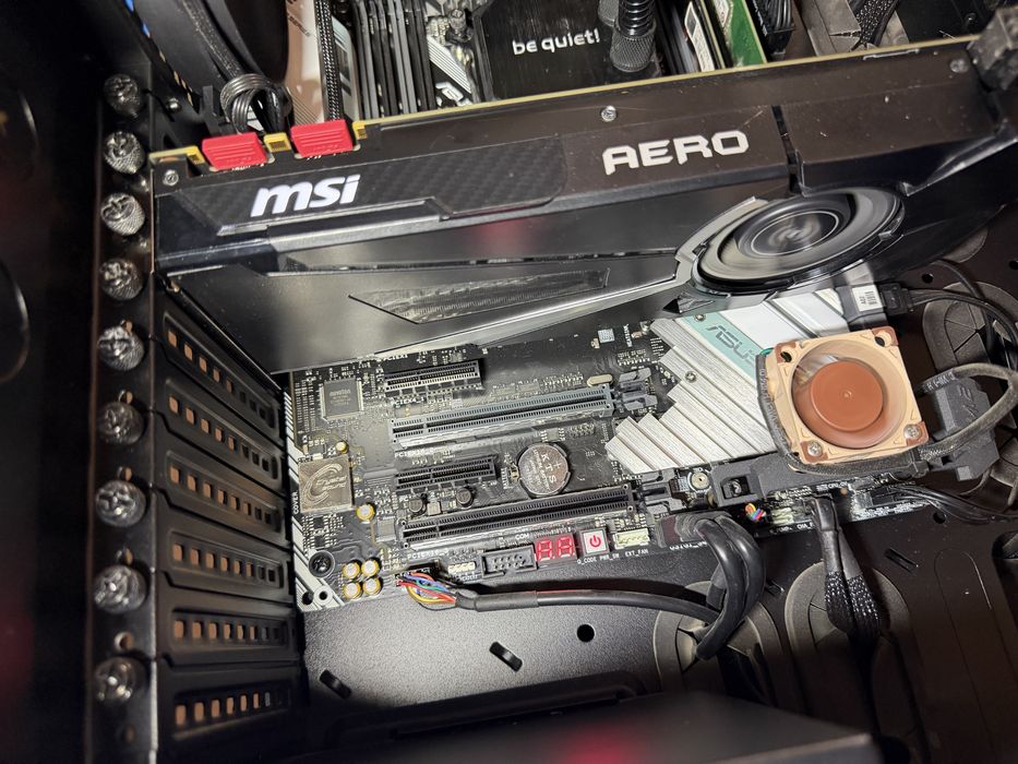 Геймърски Компютър I7/GTX1080