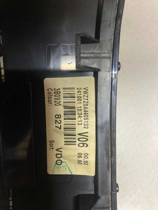 Табло с уреди километраж скоростомер Пасат б5.5 1.9тди халф фис