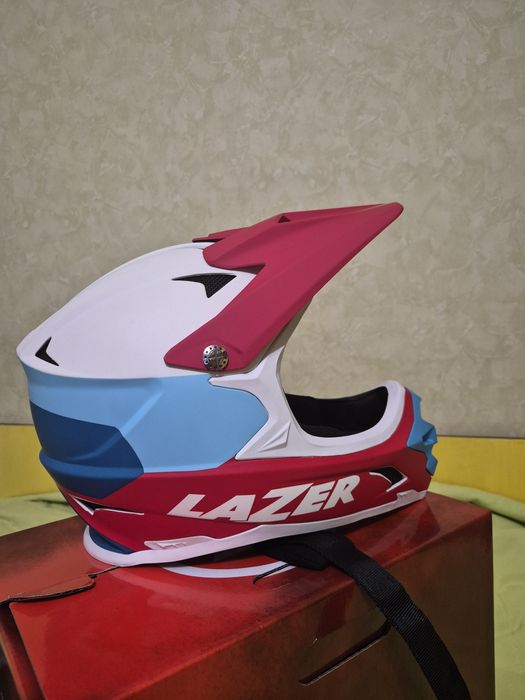 Каска Lazer Phoenix+ - тип „full-face