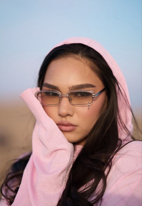 Худи с шелковой нитью