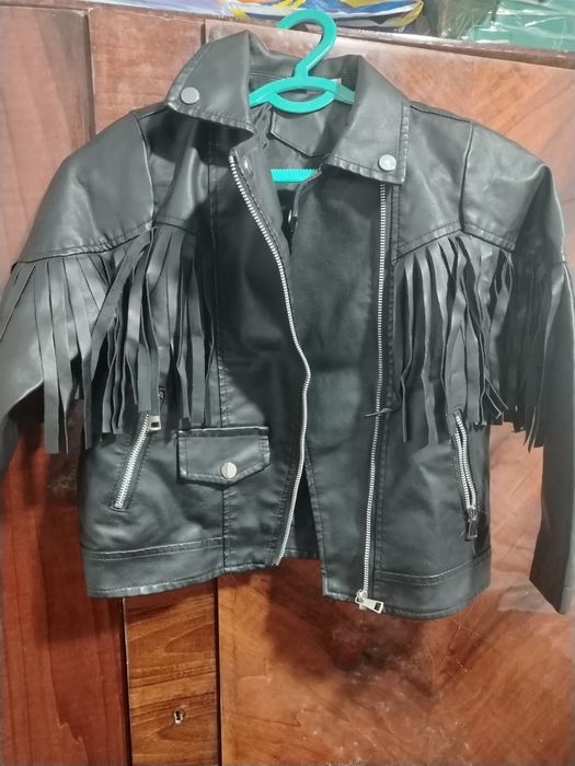 Продаётся детские вещи