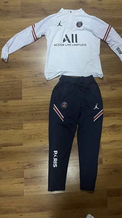 compleu PSG pantaloni + trening