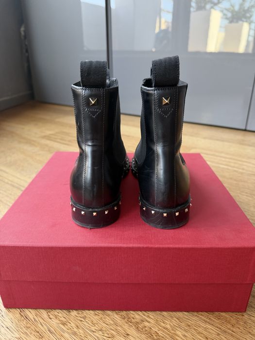 Оригинални боти  Valentino Garavani IT38