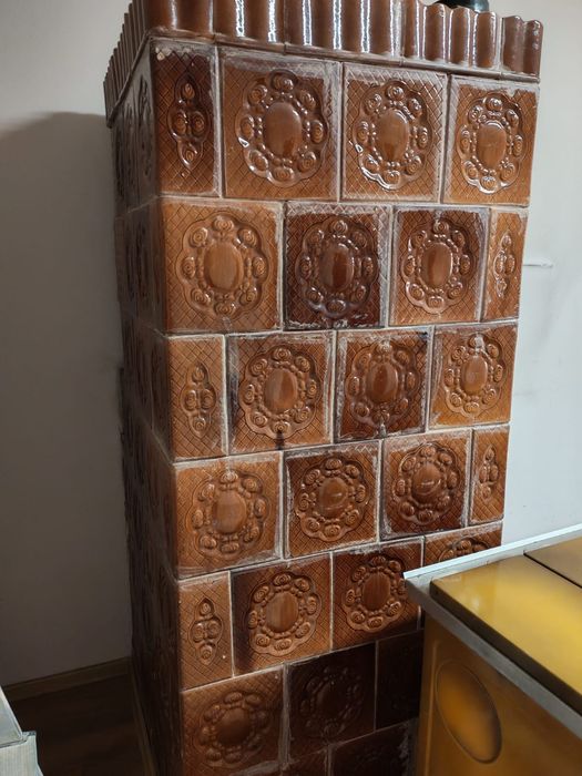 Vând sobă de teracotă pe 7 rânduri