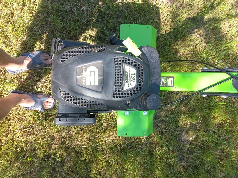 Продам культиватор