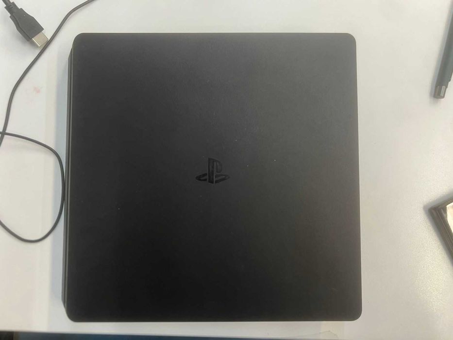 Playstation 4  500GB
