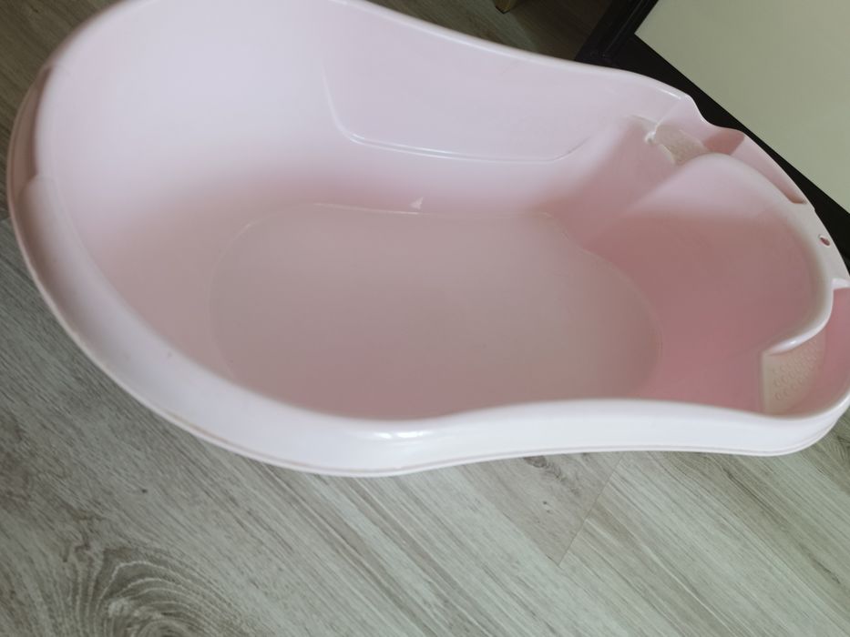 Продам ванночку для купания