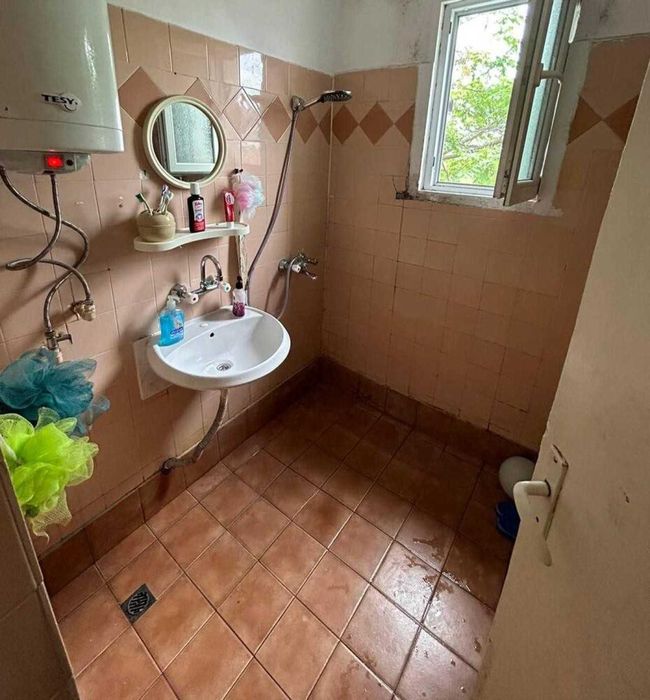 Продава се Двустаен апартамент в Пловдив, Център - 65 кв.м за 1442 €/кв.м - Снимка #8