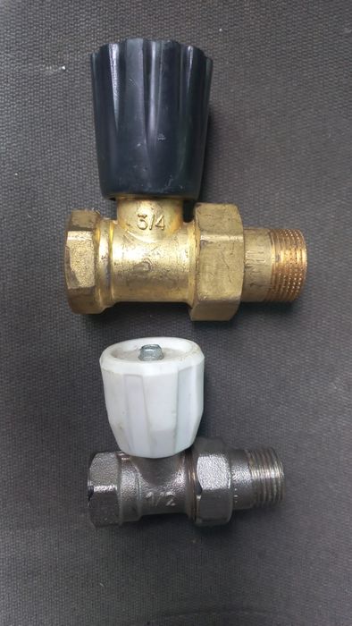 Водопроводни кранове.